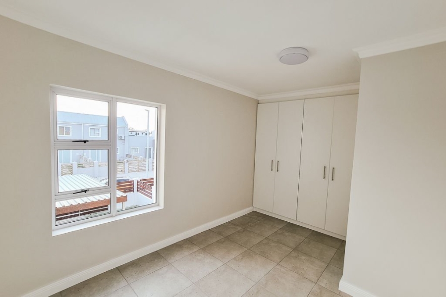 To Let 2 Bedroom Property for Rent in Parsonsvlei Eastern Cape